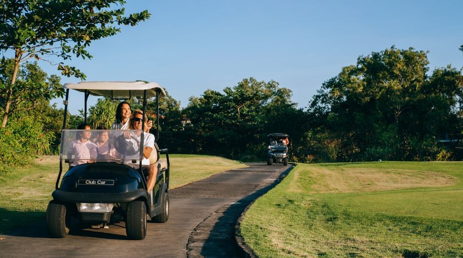 Golf-car-per-resort-e-hotel-su-Golf-car-per-tutti